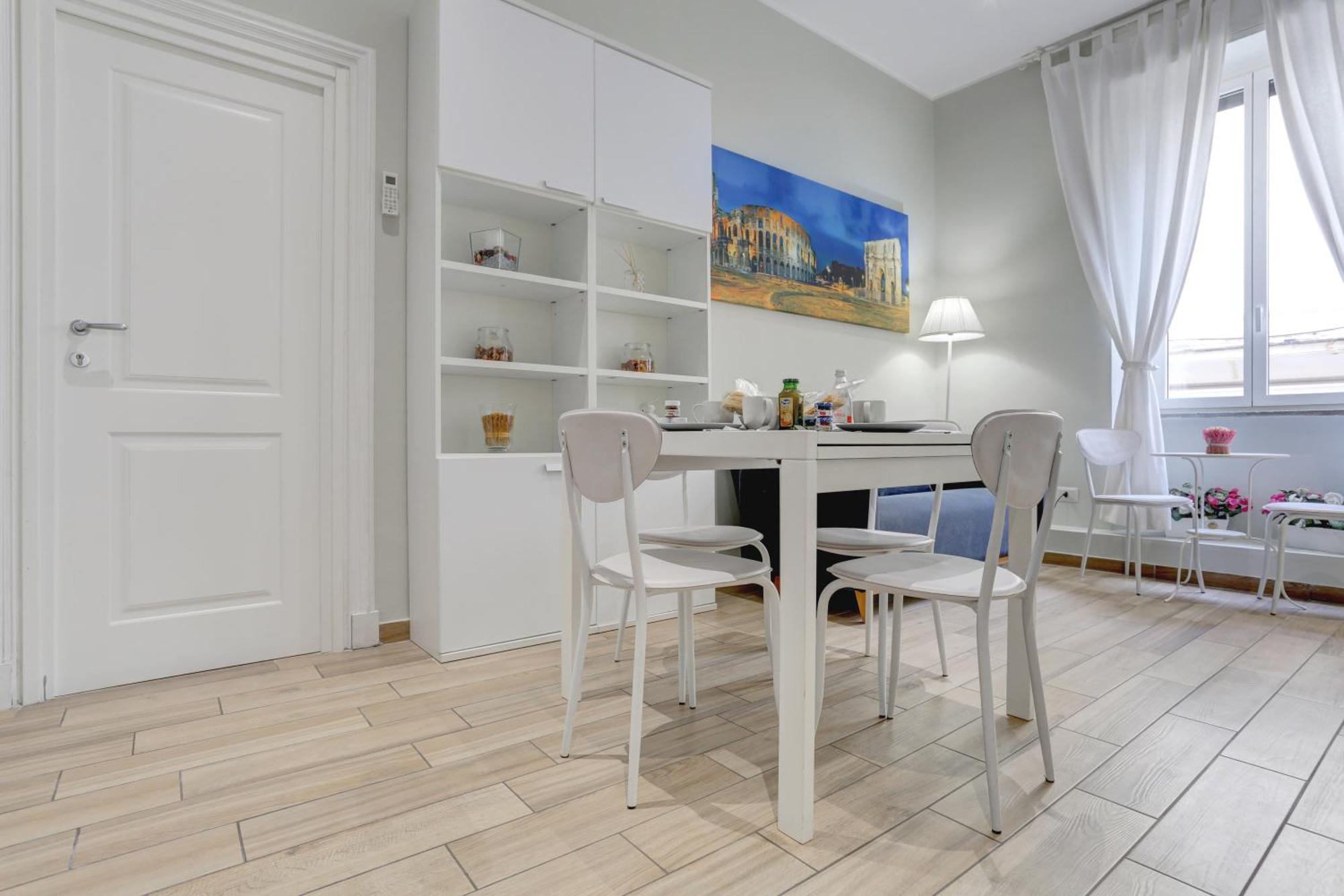 Appartamento Santi Quattro - Colosseo Roma Dış mekan fotoğraf