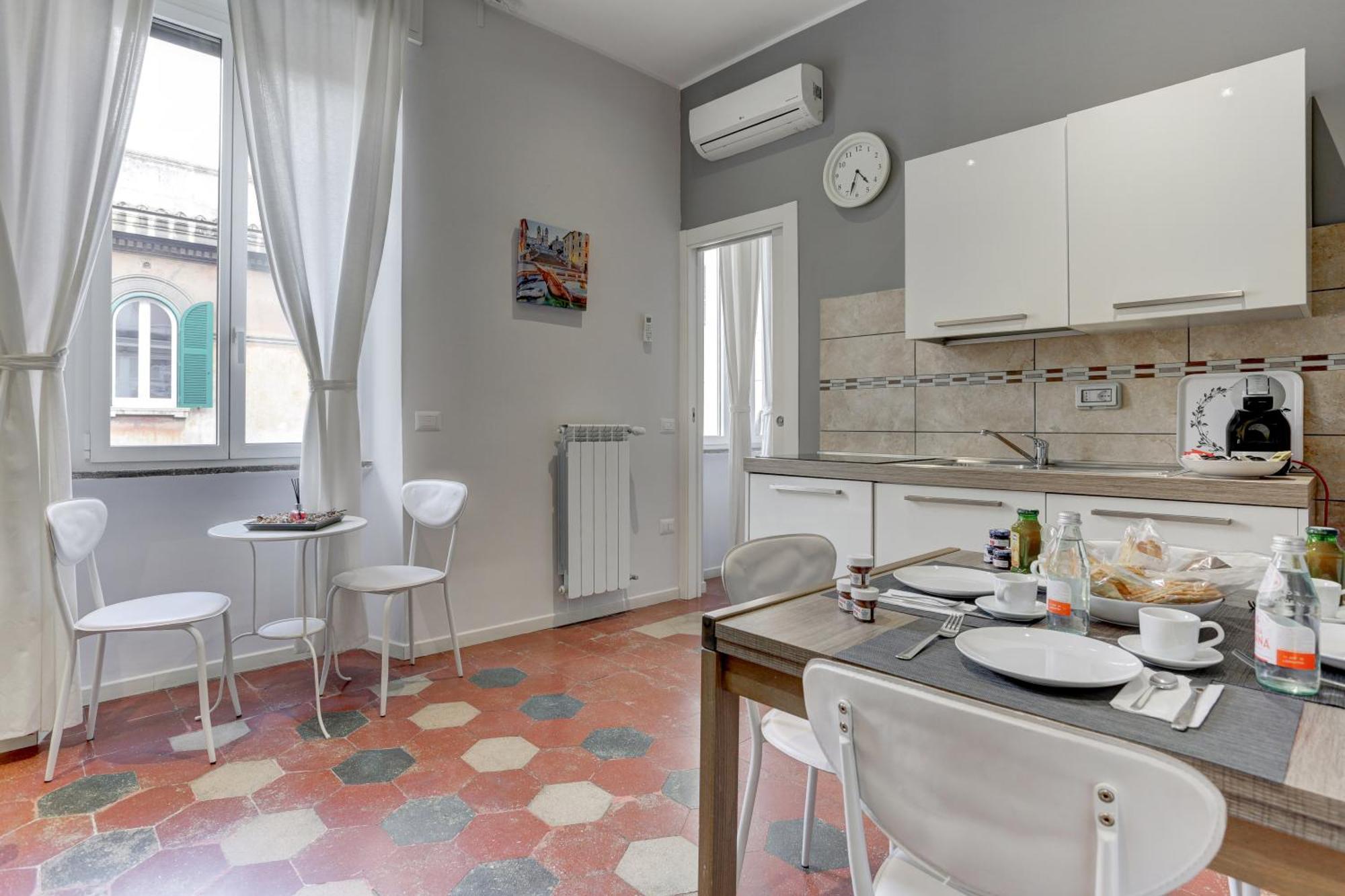 Appartamento Santi Quattro - Colosseo Roma Dış mekan fotoğraf